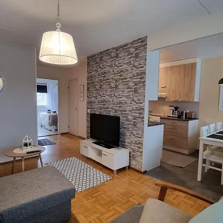 Viihtyisae Saunallinen Kolmio Keskustan Laeheisyydessae Lejlighed Kokkola (Karleby)