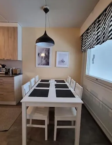 Viihtyisae Saunallinen Kolmio Keskustan Laeheisyydessae Apartment Kokkola (Karleby)